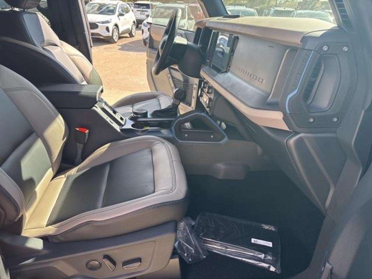 2024 Shadow Black /Black Onyx Interior Ford Bronco Wildtrak (1FMEE2BP4RL) with an 2.7L EcoBoost V6 engine, Automatic transmission, located at 1105 E Mulberry, Kaufman, TX, 75142, (972) 962-2151, 32.589550, -96.300926 - Shadow Black 2024 Ford Bronco 4D Sport Utility Wildtrak 4WD 10-Speed Automatic 2.7L EcoBoost V6<br><br><br>Please call Paul Murrey Ford Inc. In Kaufman Texas A Family Dealership Since 1952 Serving the Dallas Fort Worth and East Texas areas for over 70 years. Please call 972-962-2151 www.murreyford.c - Photo#17