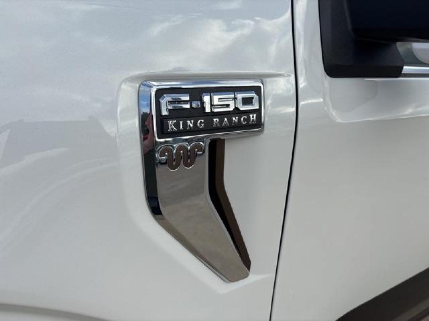 2024 Star White Metallic Tri-Coat Ford F-150 King Ranch (1FTFW6L87RF) with an 3.5L V6 EcoBoost engine, Automatic transmission, located at 1105 E Mulberry, Kaufman, TX, 75142, (972) 962-2151, 32.589550, -96.300926 - White 2024 Ford F-150 4D SuperCrew King Ranch 4WD 10-Speed Automatic 3.5L V6 EcoBoost 4WD.<br><br><br>Please call Paul Murrey Ford Inc. In Kaufman Texas A Family Dealership Since 1952 Serving the Dallas Fort Worth and East Texas areas for over 70 years. Please call 972-962-2151 www.murreyford.com ww - Photo#8