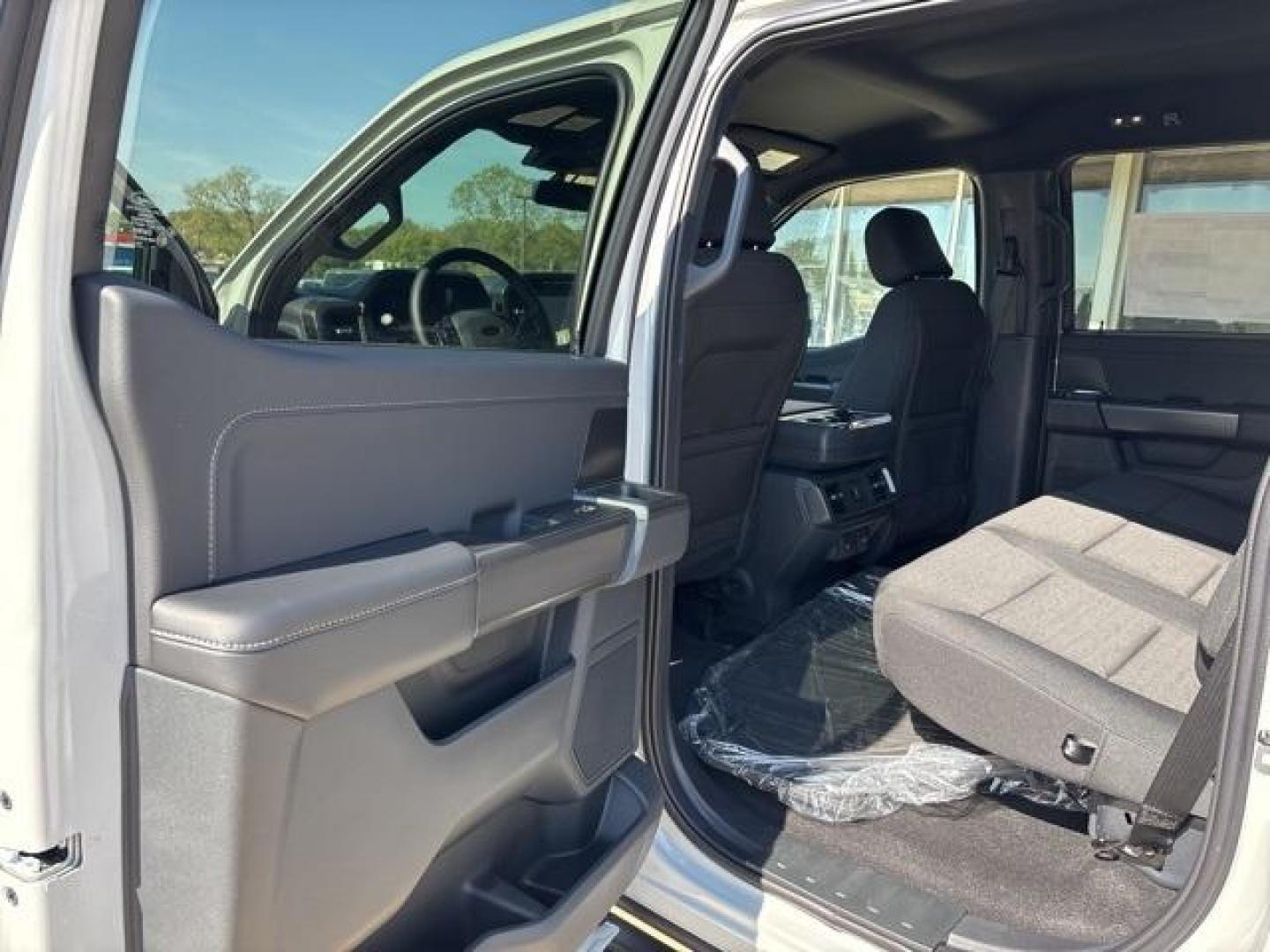 2024 Avalanche Gray /Black Ford F-150 XLT (1FTFW3L82RK) with an 3.5L V6 EcoBoost engine, Automatic transmission, located at 1105 E Mulberry, Kaufman, TX, 75142, (972) 962-2151, 32.589550, -96.300926 - Avalanche Gray 2024 Ford F-150 4D SuperCrew XLT 4WD 10-Speed Automatic 3.5L V6 EcoBoost 4WD.<br><br><br>Please call Paul Murrey Ford Inc. In Kaufman Texas A Family Dealership Since 1952 Serving the Dallas Fort Worth and East Texas areas for over 70 years. Please call 972-962-2151 www.murreyford.com - Photo#12