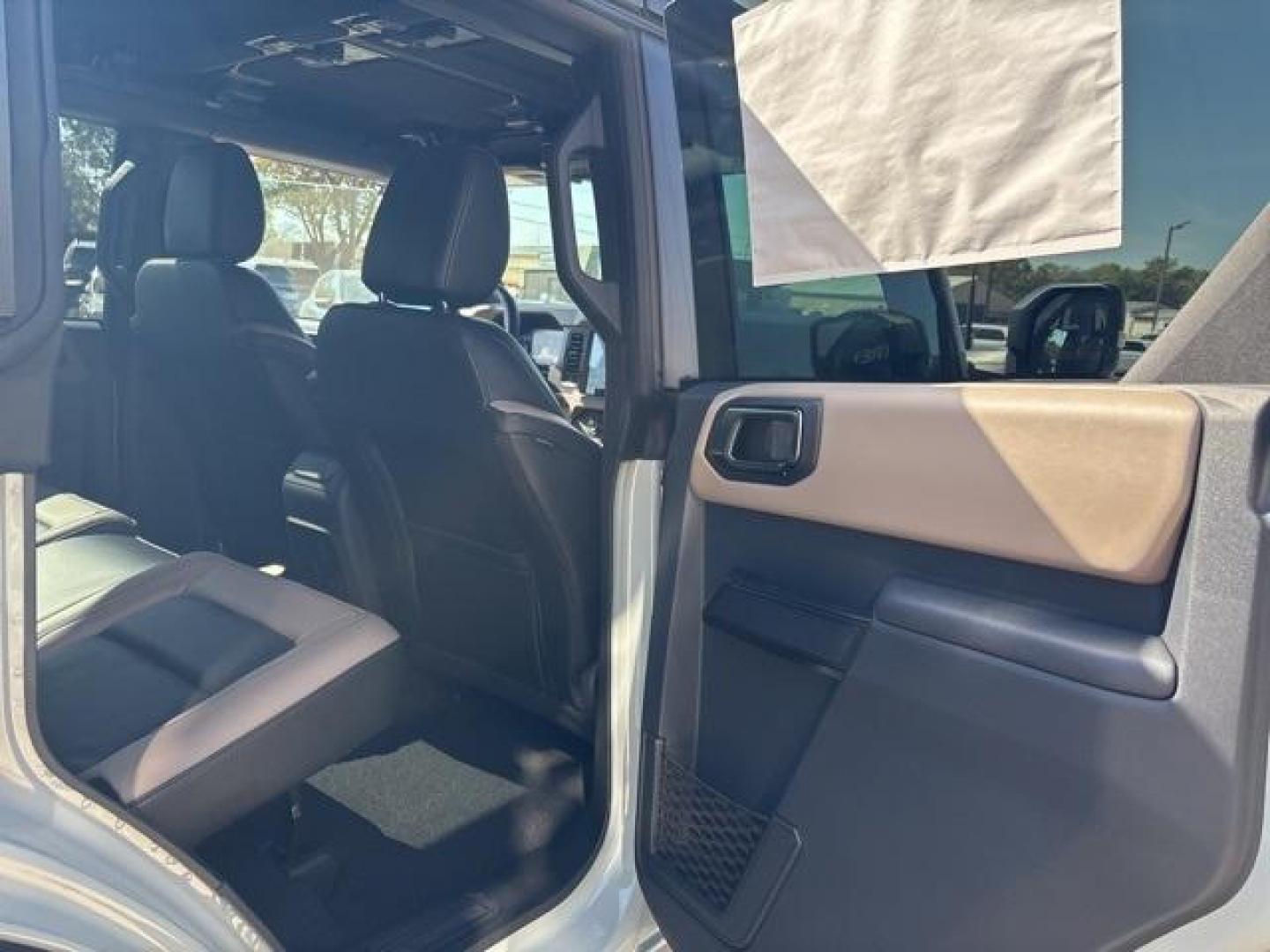 2024 Cactus Gray /Black Onyx Interior Ford Bronco Wildtrak (1FMEE2BP9RL) with an 2.7L EcoBoost V6 engine, Automatic transmission, located at 1105 E Mulberry, Kaufman, TX, 75142, (972) 962-2151, 32.589550, -96.300926 - Cactus Gray 2024 Ford Bronco 4D Sport Utility Wildtrak 4WD 10-Speed Automatic 2.7L EcoBoost V6<br><br><br>Please call Paul Murrey Ford Inc. In Kaufman Texas A Family Dealership Since 1952 Serving the Dallas Fort Worth and East Texas areas for over 70 years. Please call 972-962-2151 www.murreyford.co - Photo#19