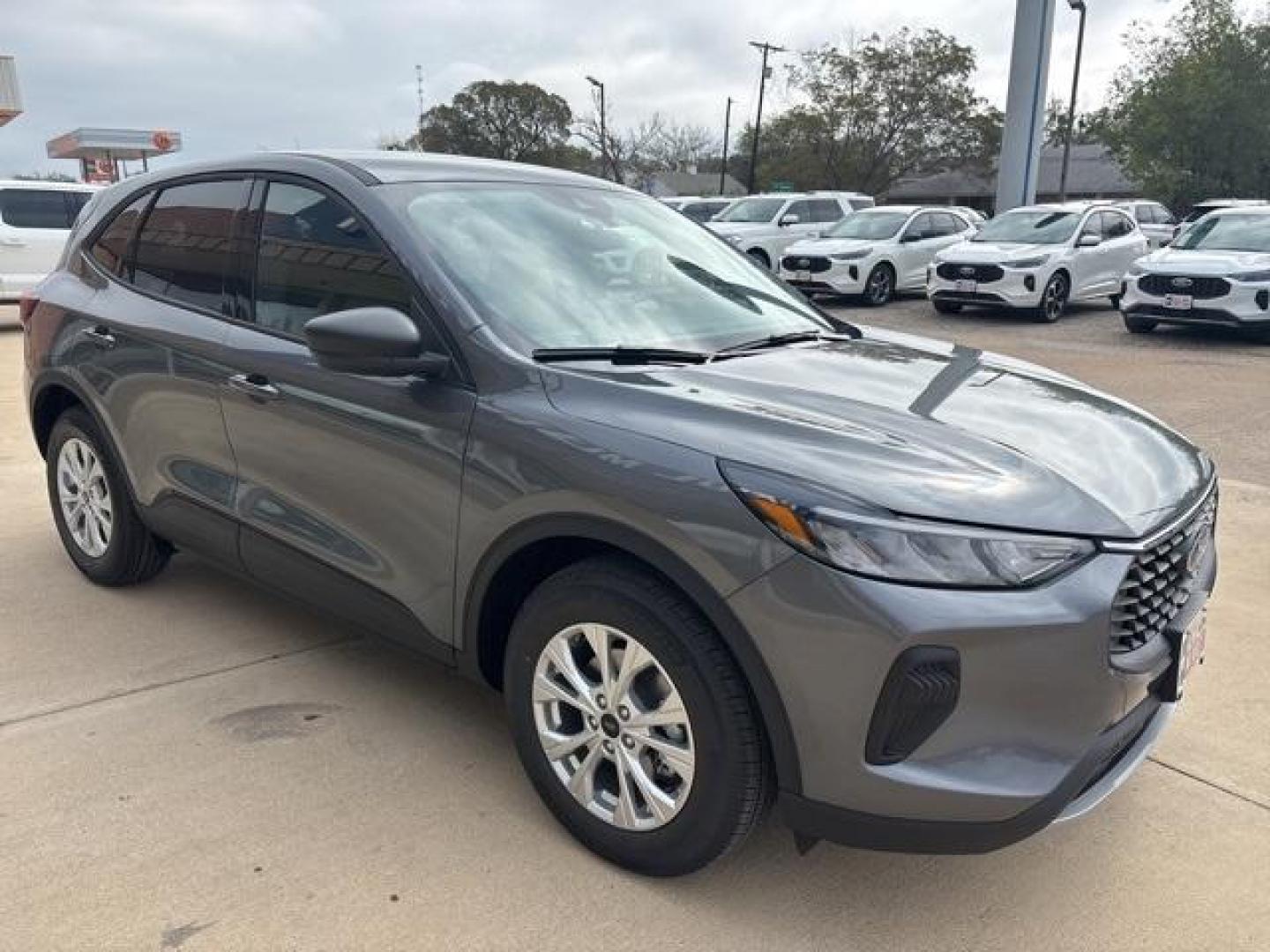 2025 Carbonized Gray Metallic /Ebony Ford Escape Active (1FMCU0GN7SU) with an 1.5L EcoBoost engine, Automatic transmission, located at 1105 E Mulberry, Kaufman, TX, 75142, (972) 962-2151, 32.589550, -96.300926 - Carbonized Gray Metallic 2025 Ford Escape 4D Sport Utility Active FWD 8-Speed Automatic 1.5L EcoBoost<br><br>27/34 City/Highway MPG<br><br><br>Please call Paul Murrey Ford Inc. In Kaufman Texas A Family Dealership Since 1952 Serving the Dallas Fort Worth and East Texas areas for over 70 years. Pleas - Photo#6