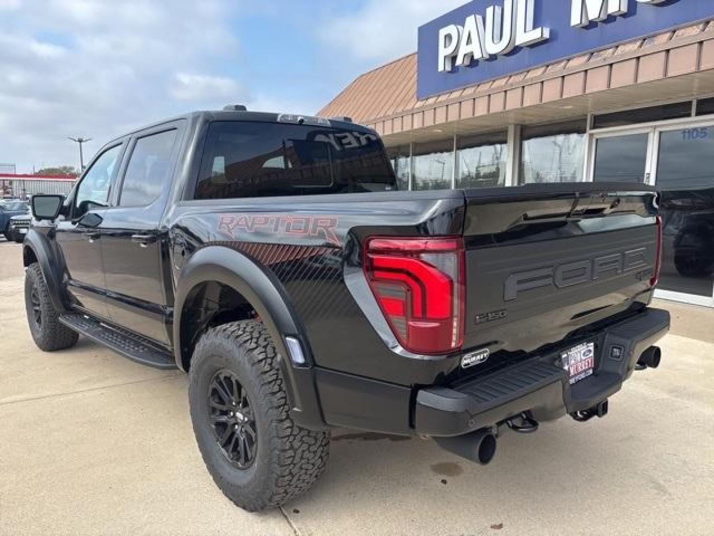 2024 Agate Black Metallic /Black Ford F-150 Raptor (1FTFW1RG8RF) with an 3.5L V6 EcoBoost engine, Automatic transmission, located at 1105 E Mulberry, Kaufman, TX, 75142, (972) 962-2151, 32.589550, -96.300926 - Agate Black Metallic 2024 Ford F-150 4D SuperCrew Raptor 4WD 10-Speed Automatic 3.5L V6 EcoBoost 4WD.<br><br>Recent Arrival!<br><br><br>Please call Paul Murrey Ford Inc. In Kaufman Texas A Family Dealership Since 1952 Serving the Dallas Fort Worth and East Texas areas for over 70 years. Please call - Photo#3