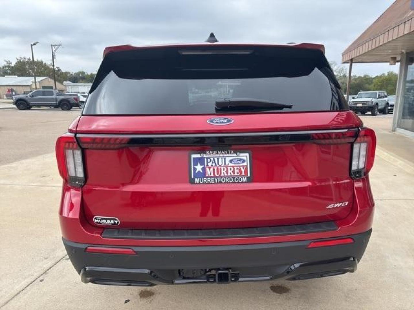 2025 Rapid Red Metallic Tinted Clearcoat /Onyx Ford Explorer ST-Line (1FMUK8KH9SG) with an 2.3L EcoBoost I-4 engine, Automatic transmission, located at 1105 E Mulberry, Kaufman, TX, 75142, (972) 962-2151, 32.589550, -96.300926 - Red 2025 Ford Explorer 4D Sport Utility ST-Line 4WD 10-Speed Automatic 2.3L EcoBoost I-4 4WD.<br><br>20/27 City/Highway MPG<br><br><br>Please call Paul Murrey Ford Inc. In Kaufman Texas A Family Dealership Since 1952 Serving the Dallas Fort Worth and East Texas areas for over 70 years. Please call 9 - Photo#4