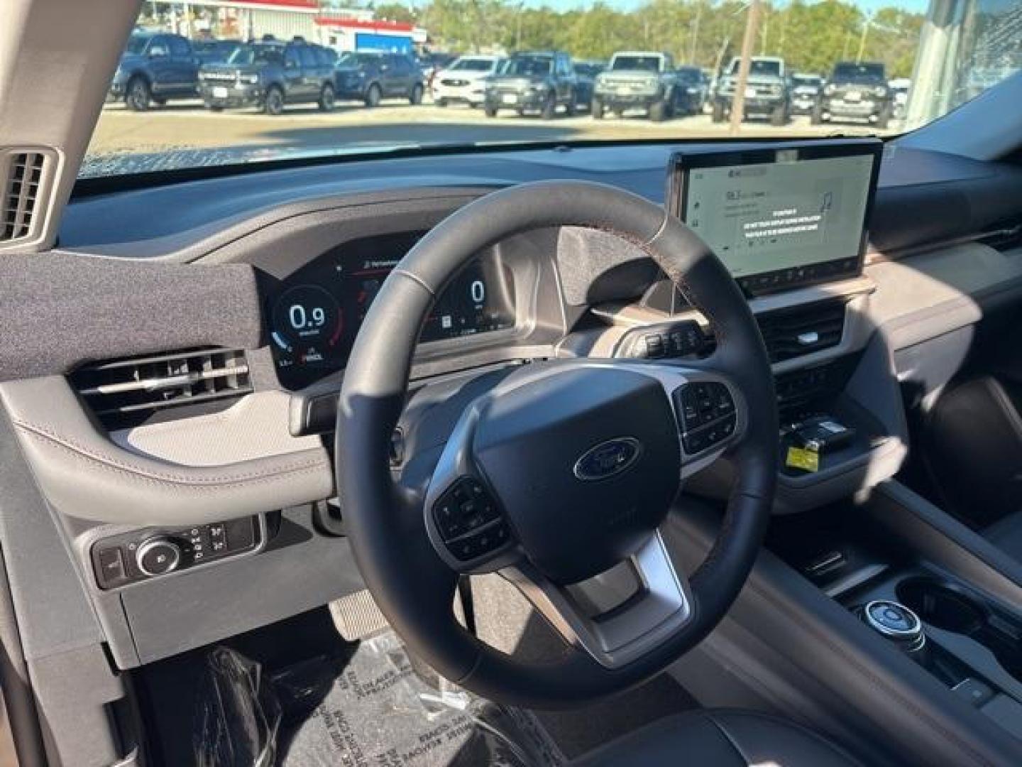 2025 Carbonized Gray Metallic /Gray Ford Explorer Active (1FMUK7DH6SG) with an 2.3L EcoBoost I-4 engine, Automatic transmission, located at 1105 E Mulberry, Kaufman, TX, 75142, (972) 962-2151, 32.589550, -96.300926 - Photo#11