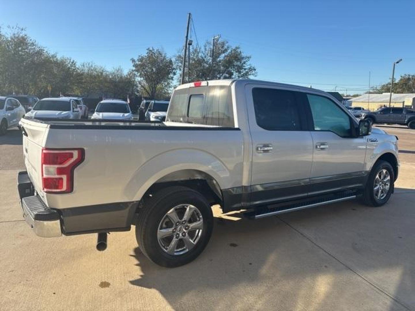 2018 Ingot Silver /Medium Earth Gray Ford F-150 XLT (1FTEW1CP8JK) with an 2.7L V6 EcoBoost engine, Automatic transmission, located at 1105 E Mulberry, Kaufman, TX, 75142, (972) 962-2151, 32.589550, -96.300926 - Ingot Silver 2018 Ford F-150 4D SuperCrew XLT RWD 10-Speed Automatic 2.7L V6 EcoBoost Priced below KBB Fair Purchase Price!<br><br><br>Recent Arrival! Odometer is 2076 miles below market average! 20/26 City/Highway MPG<br><br>Awards:<br> * 2018 KBB.com Brand Image Awards * 2018 KBB.com 10 Most Aw - Photo#5