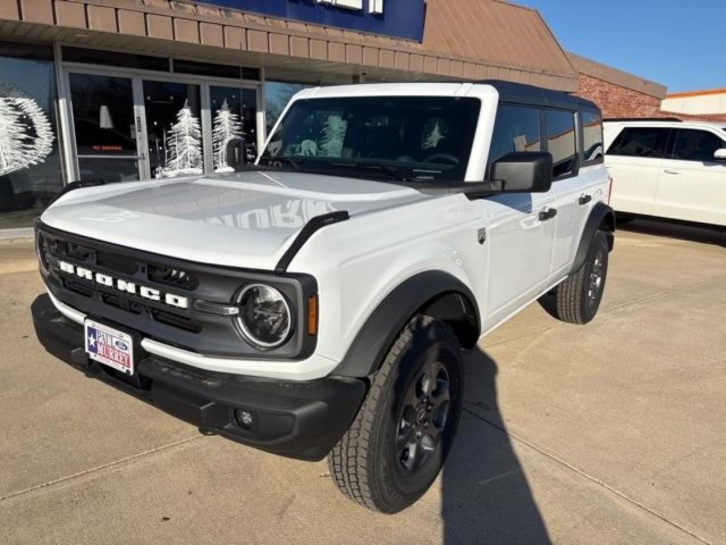 2024 Oxford White /Black Onyx Interior Ford Bronco Big Bend (1FMDE7BH1RL) with an 2.3L EcoBoost I-4 engine, Automatic transmission, located at 1105 E Mulberry, Kaufman, TX, 75142, (972) 962-2151, 32.589550, -96.300926 - Oxford White 2024 Ford Bronco 4D Sport Utility Big Bend 4WD 10-Speed Automatic 2.3L EcoBoost I-4<br><br><br>Please call Paul Murrey Ford Inc. In Kaufman Texas A Family Dealership Since 1952 Serving the Dallas Fort Worth and East Texas areas for over 70 years. Please call 972-962-2151 www.murreyford. - Photo#1