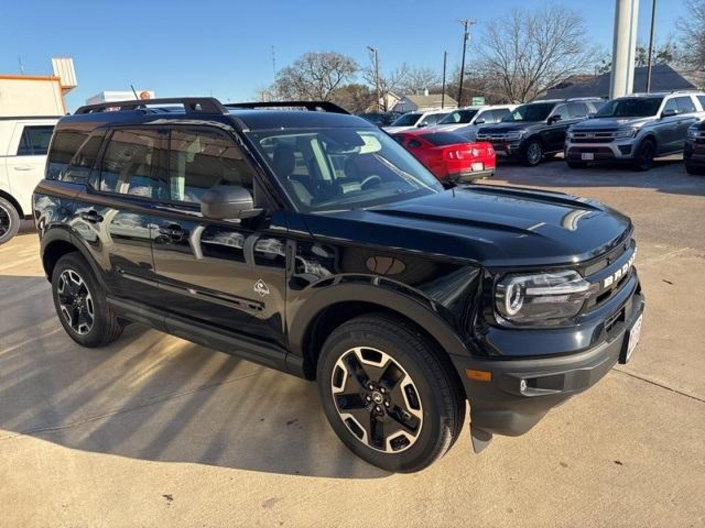 2024 Shadow Black /Ebony/Roast Ford Bronco Sport Outer Banks (3FMCR9C6XRR) with an 1.5L EcoBoost engine, Automatic transmission, located at 1105 E Mulberry, Kaufman, TX, 75142, (972) 962-2151, 32.589550, -96.300926 - Shadow Black 2024 Ford Bronco Sport 4D Sport Utility Outer Banks 4WD 8-Speed Automatic 1.5L EcoBoost<br><br>25/29 City/Highway MPG<br><br><br>Please call Paul Murrey Ford Inc. In Kaufman Texas A Family Dealership Since 1952 Serving the Dallas Fort Worth and East Texas areas for over 70 years. Please - Photo#6