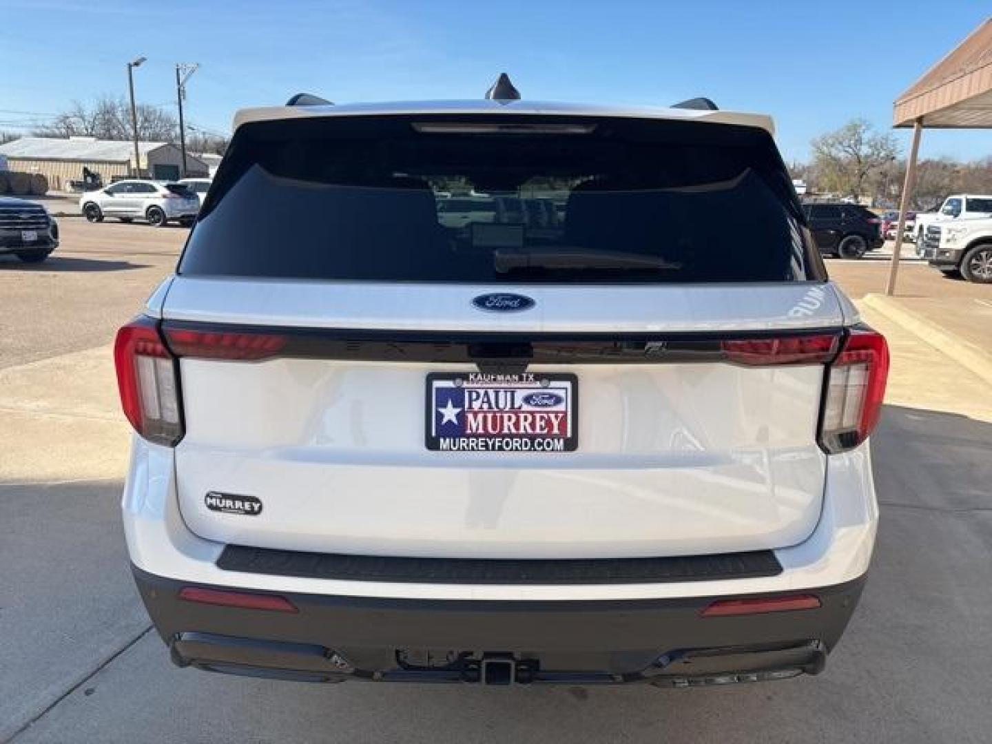 2025 White Metallic /Onyx Ford Explorer ST-Line (1FMUK7KHXSG) with an 2.3L EcoBoost I-4 engine, Automatic transmission, located at 1105 E Mulberry, Kaufman, TX, 75142, (972) 962-2151, 32.589550, -96.300926 - Star White Metallic Tri-Coat 2025 Ford Explorer 4D Sport Utility ST-Line RWD 10-Speed Automatic 2.3L EcoBoost I-4<br><br>21/28 City/Highway MPG<br><br><br>Please call Paul Murrey Ford Inc. In Kaufman Texas A Family Dealership Since 1952 Serving the Dallas Fort Worth and East Texas areas for over 70 - Photo#4