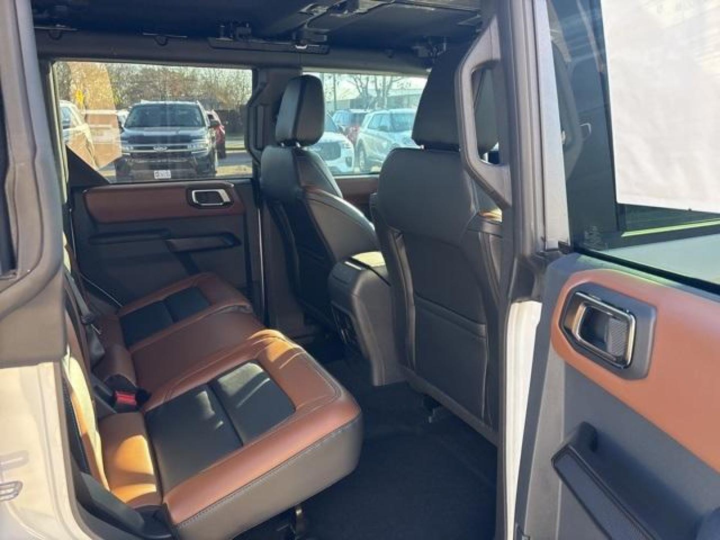 2024 Oxford White /Black Onyx Interior Ford Bronco Outer Banks (1FMDE8BH1RL) with an 2.3L EcoBoost I-4 engine, Automatic transmission, located at 1105 E Mulberry, Kaufman, TX, 75142, (972) 962-2151, 32.589550, -96.300926 - Oxford White 2024 Ford Bronco 4D Sport Utility Outer Banks 4WD 10-Speed Automatic 2.3L EcoBoost I-4<br><br><br>Please call Paul Murrey Ford Inc. In Kaufman Texas A Family Dealership Since 1952 Serving the Dallas Fort Worth and East Texas areas for over 70 years. Please call 972-962-2151 www.murreyfo - Photo#12