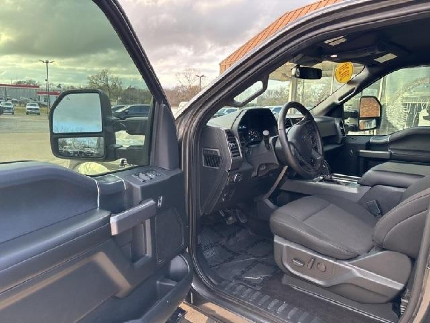 2020 Magnetic /Black Ford F-150 XLT (1FTEW1E46LK) with an 3.5L V6 engine, Automatic transmission, located at 1105 E Mulberry, Kaufman, TX, 75142, (972) 962-2151, 32.589550, -96.300926 - Magnetic 2020 Ford F-150 4D SuperCrew XLT 4WD 10-Speed Automatic 3.5L V6 4WD.<br><br><br>Please call Paul Murrey Ford Inc. In Kaufman Texas A Family Dealership Since 1952 Serving the Dallas Fort Worth and East Texas areas for over 70 years. Please call 972-962-2151 www.murreyford.com www.usedcarskau - Photo#9