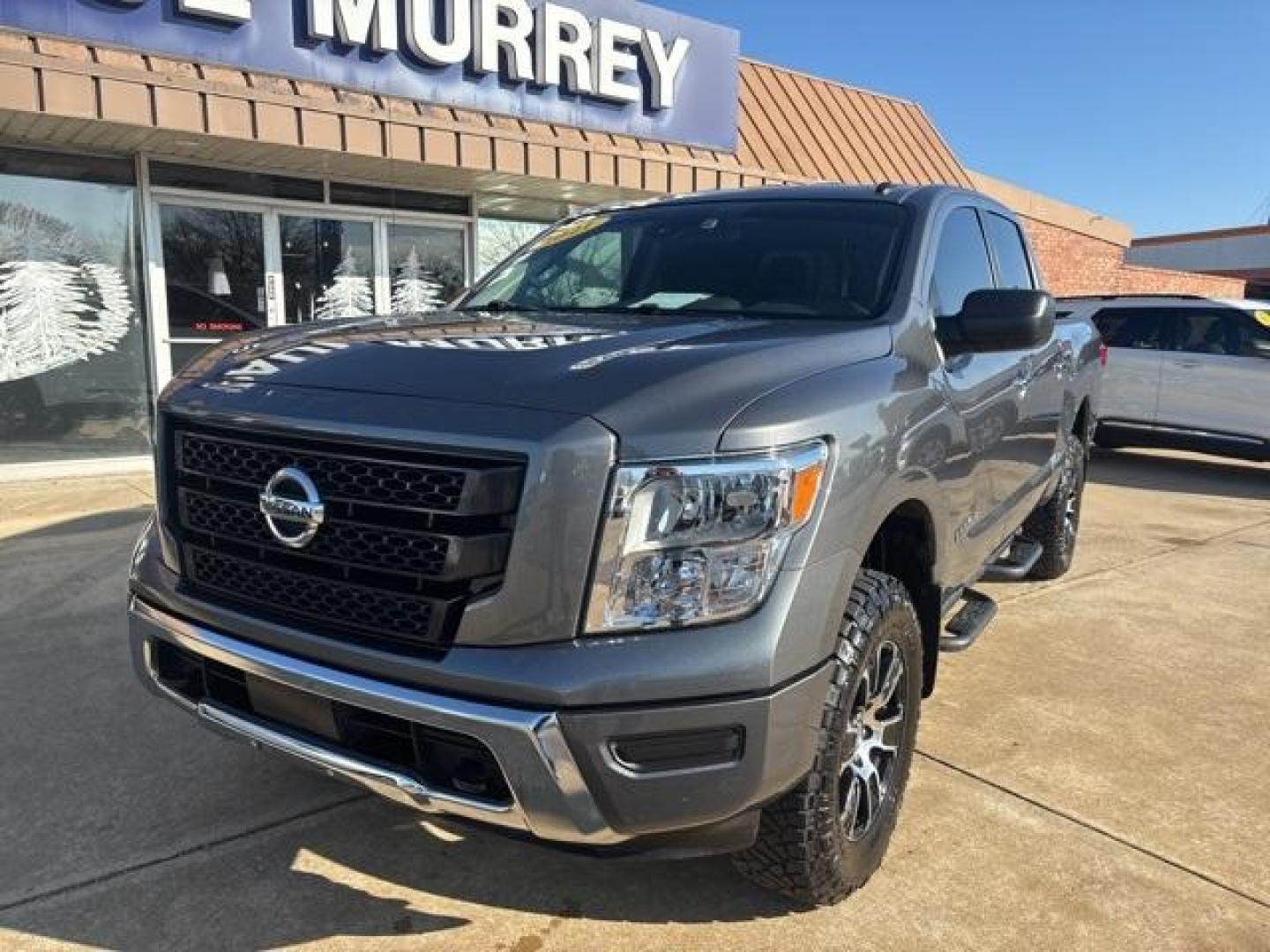 2021 Gun Metallic /Black Nissan Titan SV (1N6AA1EC9MN) with an 5.6L V8 DOHC 32V 400hp engine, Automatic transmission, located at 1105 E Mulberry, Kaufman, TX, 75142, (972) 962-2151, 32.589550, -96.300926 - Gun Metallic 2021 Nissan Titan 4D Crew Cab SV 4WD 9-Speed Automatic 5.6L V8 DOHC 32V 400hp 4WD. Priced below KBB Fair Purchase Price!<br><br><br>Odometer is 36522 miles below market average!<br><br><br>Please call Paul Murrey Ford Inc. In Kaufman Texas A Family Dealership Since 1952 Serving the Dall - Photo#1