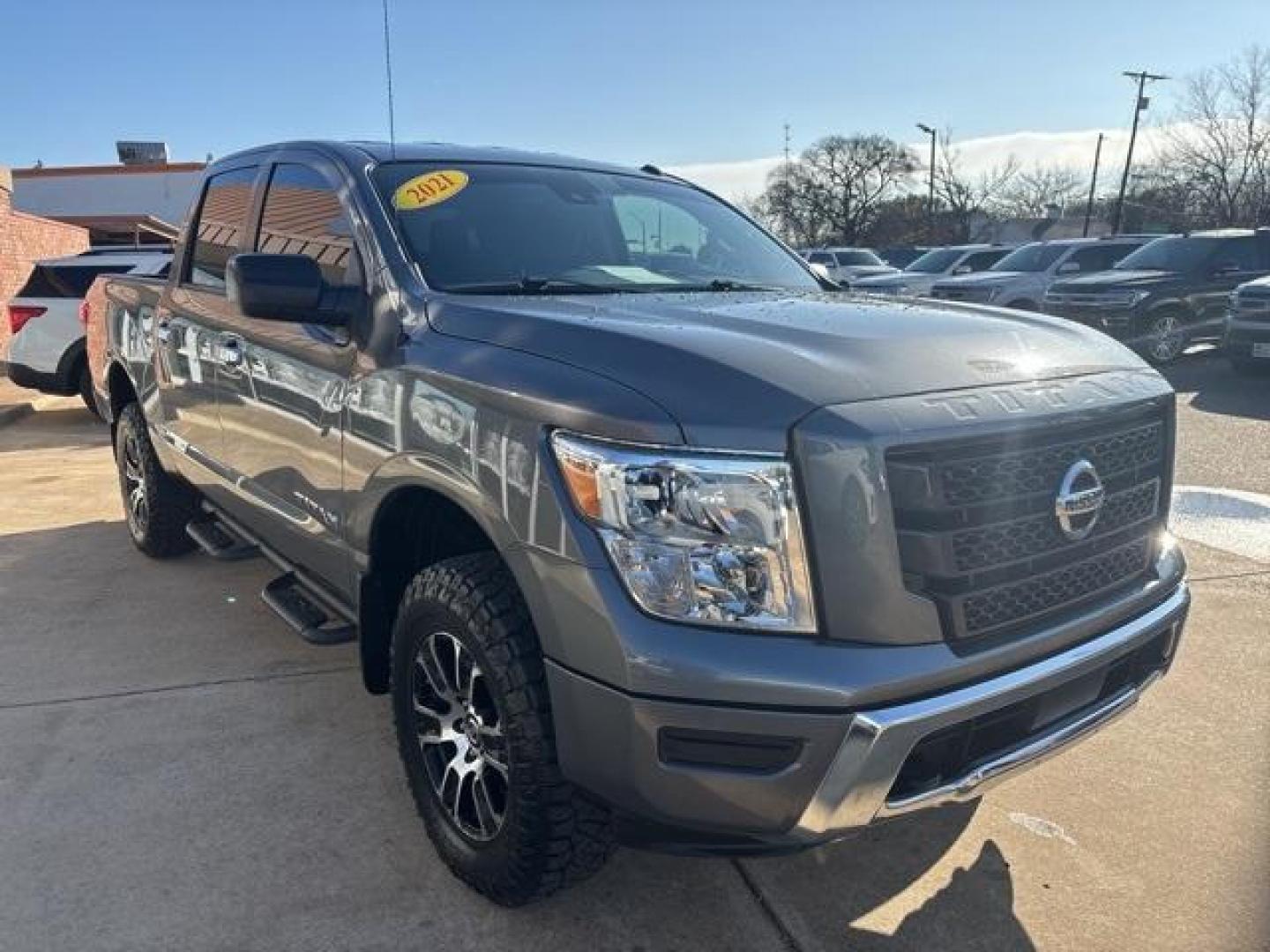 2021 Gun Metallic /Black Nissan Titan SV (1N6AA1EC9MN) with an 5.6L V8 DOHC 32V 400hp engine, Automatic transmission, located at 1105 E Mulberry, Kaufman, TX, 75142, (972) 962-2151, 32.589550, -96.300926 - Gun Metallic 2021 Nissan Titan 4D Crew Cab SV 4WD 9-Speed Automatic 5.6L V8 DOHC 32V 400hp 4WD. Priced below KBB Fair Purchase Price!<br><br><br>Odometer is 36522 miles below market average!<br><br><br>Please call Paul Murrey Ford Inc. In Kaufman Texas A Family Dealership Since 1952 Serving the Dall - Photo#6