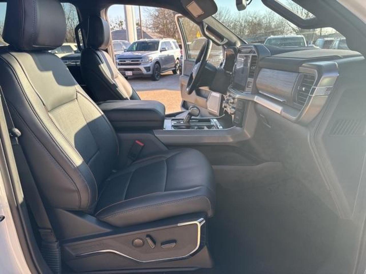 2024 White Metallic /Black Ford F-150 Lariat (1FTFW5L8XRF) with an 3.5L V6 EcoBoost engine, Automatic transmission, located at 1105 E Mulberry, Kaufman, TX, 75142, (972) 962-2151, 32.589550, -96.300926 - Star White Metallic Tri-Coat 2024 Ford F-150 4D SuperCrew Lariat 4WD 10-Speed Automatic 3.5L V6 EcoBoost 4WD.<br><br><br>Please call Paul Murrey Ford Inc. In Kaufman Texas A Family Dealership Since 1952 Serving the Dallas Fort Worth and East Texas areas for over 70 years. Please call 972-962-2151 ww - Photo#14