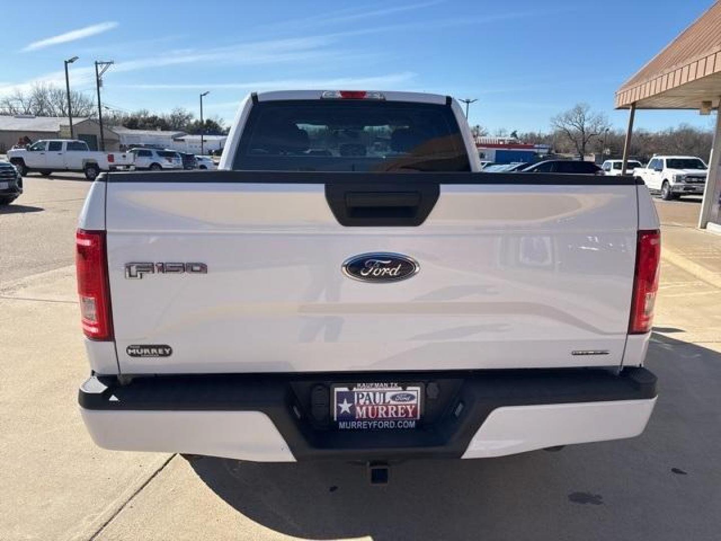 2016 Oxford White /Gray Ford F-150 XL (1FTEX1C85GK) with an 3.5L V6 Ti-VCT engine, Automatic transmission, located at 1105 E Mulberry, Kaufman, TX, 75142, (972) 962-2151, 32.589550, -96.300926 - Oxford White 2016 Ford F-150 Super Cab XL RWD 6-Speed Automatic Electronic 3.5L V6 Ti-VCT<br><br><br>Awards:<br> * 2016 KBB.com Brand Image Awards<br>Please call Paul Murrey Ford Inc. In Kaufman Texas A Family Dealership Since 1952 Serving the Dallas Fort Worth and East Texas areas for over 70 year - Photo#4