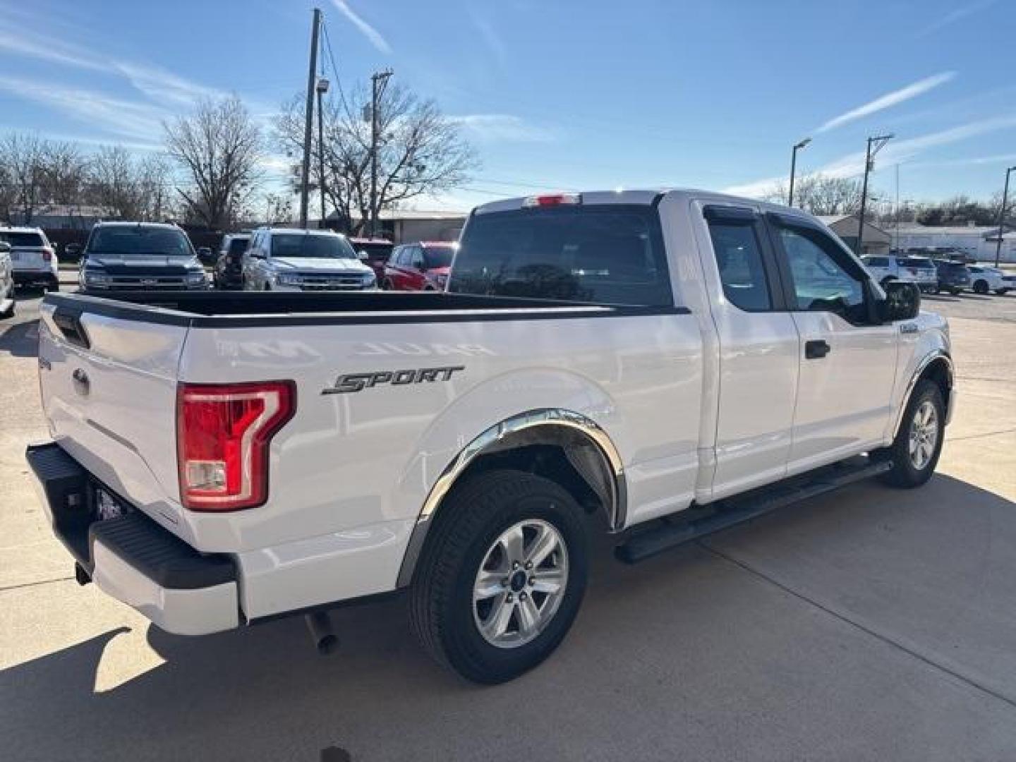 2016 Oxford White /Gray Ford F-150 XL (1FTEX1C85GK) with an 3.5L V6 Ti-VCT engine, Automatic transmission, located at 1105 E Mulberry, Kaufman, TX, 75142, (972) 962-2151, 32.589550, -96.300926 - Oxford White 2016 Ford F-150 Super Cab XL RWD 6-Speed Automatic Electronic 3.5L V6 Ti-VCT<br><br><br>Awards:<br> * 2016 KBB.com Brand Image Awards<br>Please call Paul Murrey Ford Inc. In Kaufman Texas A Family Dealership Since 1952 Serving the Dallas Fort Worth and East Texas areas for over 70 year - Photo#5