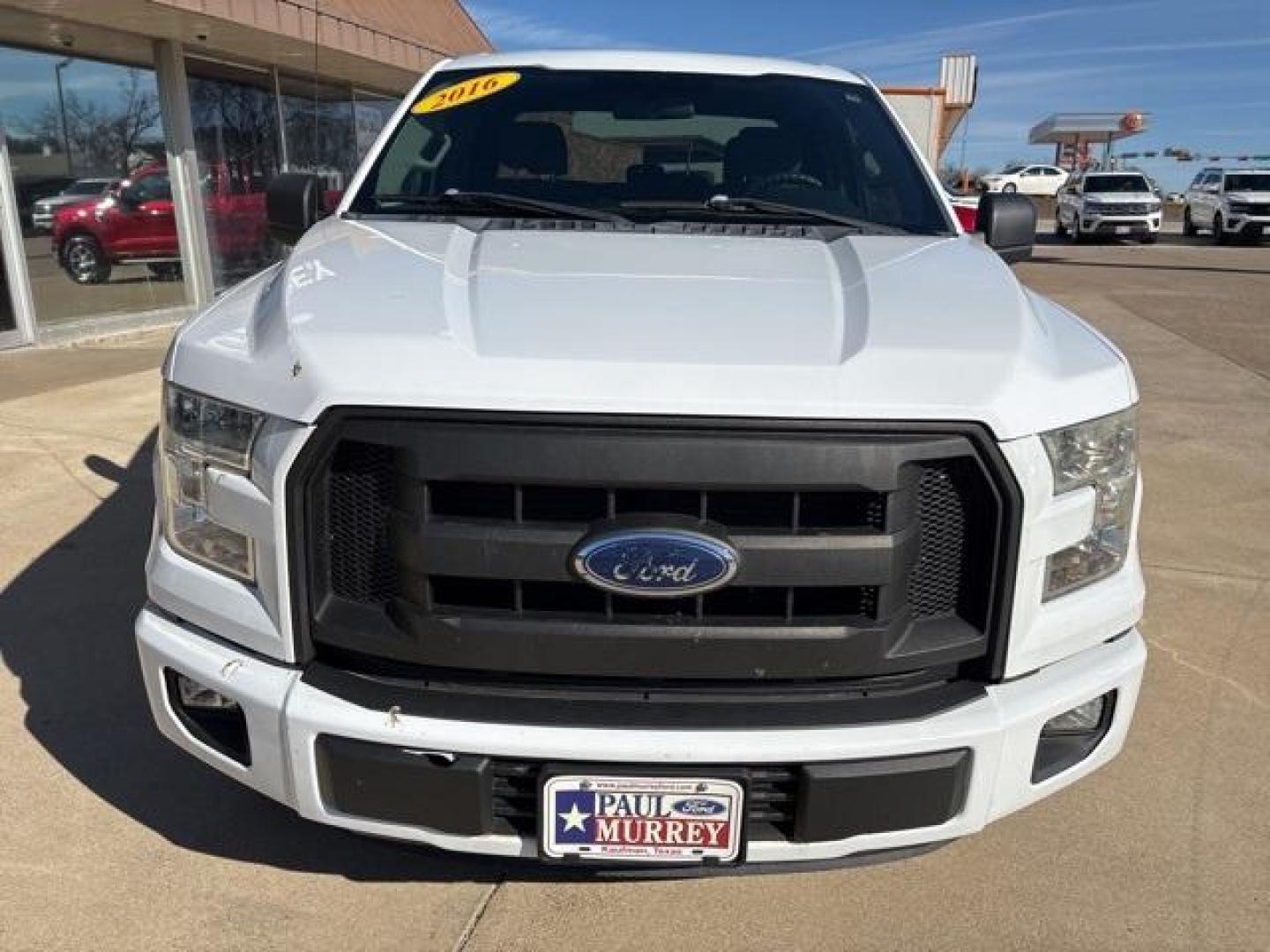 2016 Oxford White /Gray Ford F-150 XL (1FTEX1C85GK) with an 3.5L V6 Ti-VCT engine, Automatic transmission, located at 1105 E Mulberry, Kaufman, TX, 75142, (972) 962-2151, 32.589550, -96.300926 - Oxford White 2016 Ford F-150 Super Cab XL RWD 6-Speed Automatic Electronic 3.5L V6 Ti-VCT<br><br><br>Awards:<br> * 2016 KBB.com Brand Image Awards<br>Please call Paul Murrey Ford Inc. In Kaufman Texas A Family Dealership Since 1952 Serving the Dallas Fort Worth and East Texas areas for over 70 year - Photo#7