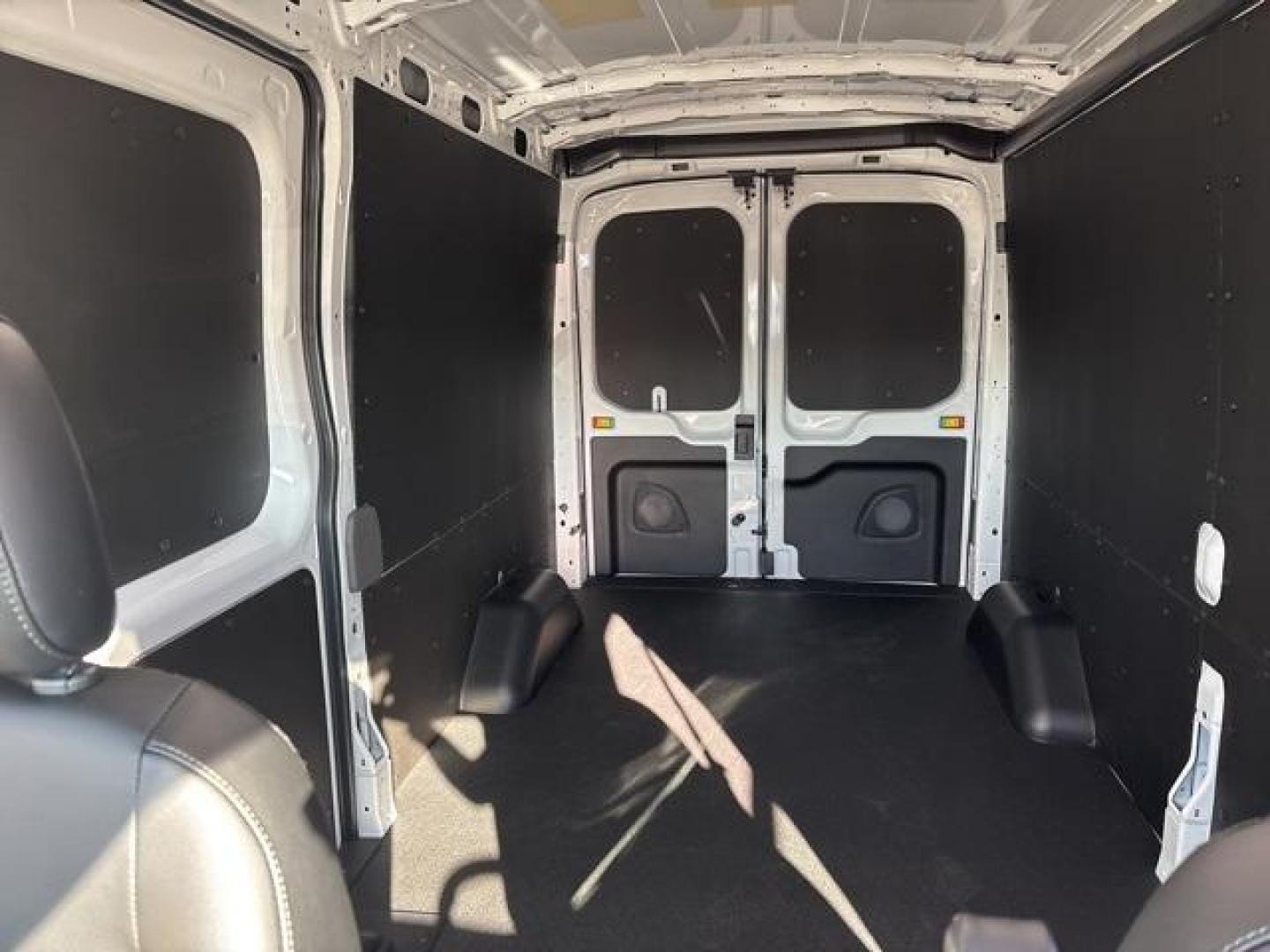 2024 Oxford White /Dark Palazzo Gray Ford Transit-250 Base (1FTBR1C8XRK) with an V6 engine, Automatic transmission, located at 1105 E Mulberry, Kaufman, TX, 75142, (972) 962-2151, 32.589550, -96.300926 - Oxford White 2024 Ford Transit-250 3D Cargo Van RWD 10-Speed Automatic with Overdrive V6<br><br><br>Please call Paul Murrey Ford Inc. In Kaufman Texas A Family Dealership Since 1952 Serving the Dallas Fort Worth and East Texas areas for over 70 years. Please call 972-962-2151 www.murreyford.com www. - Photo#11