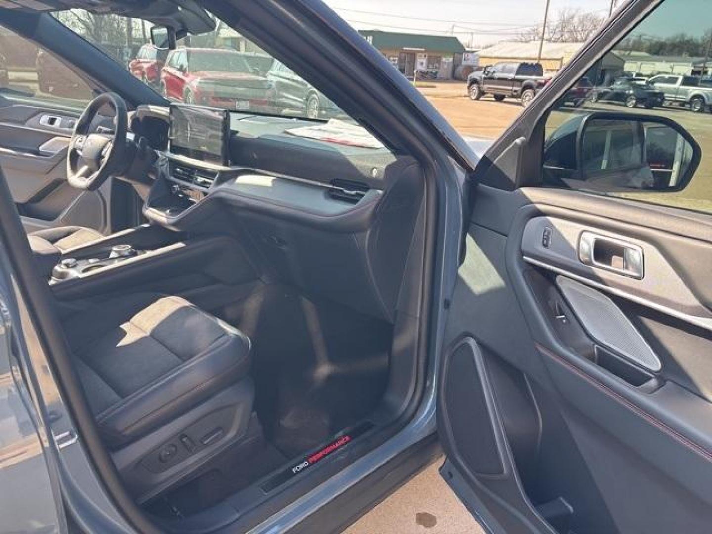 2025 Vapor Blue /Onyx Ford Explorer ST (1FMWK8GC4SG) with an 3.0L EcoBoost V6 engine, Automatic transmission, located at 1105 E Mulberry, Kaufman, TX, 75142, (972) 962-2151, 32.589550, -96.300926 - Photo#15