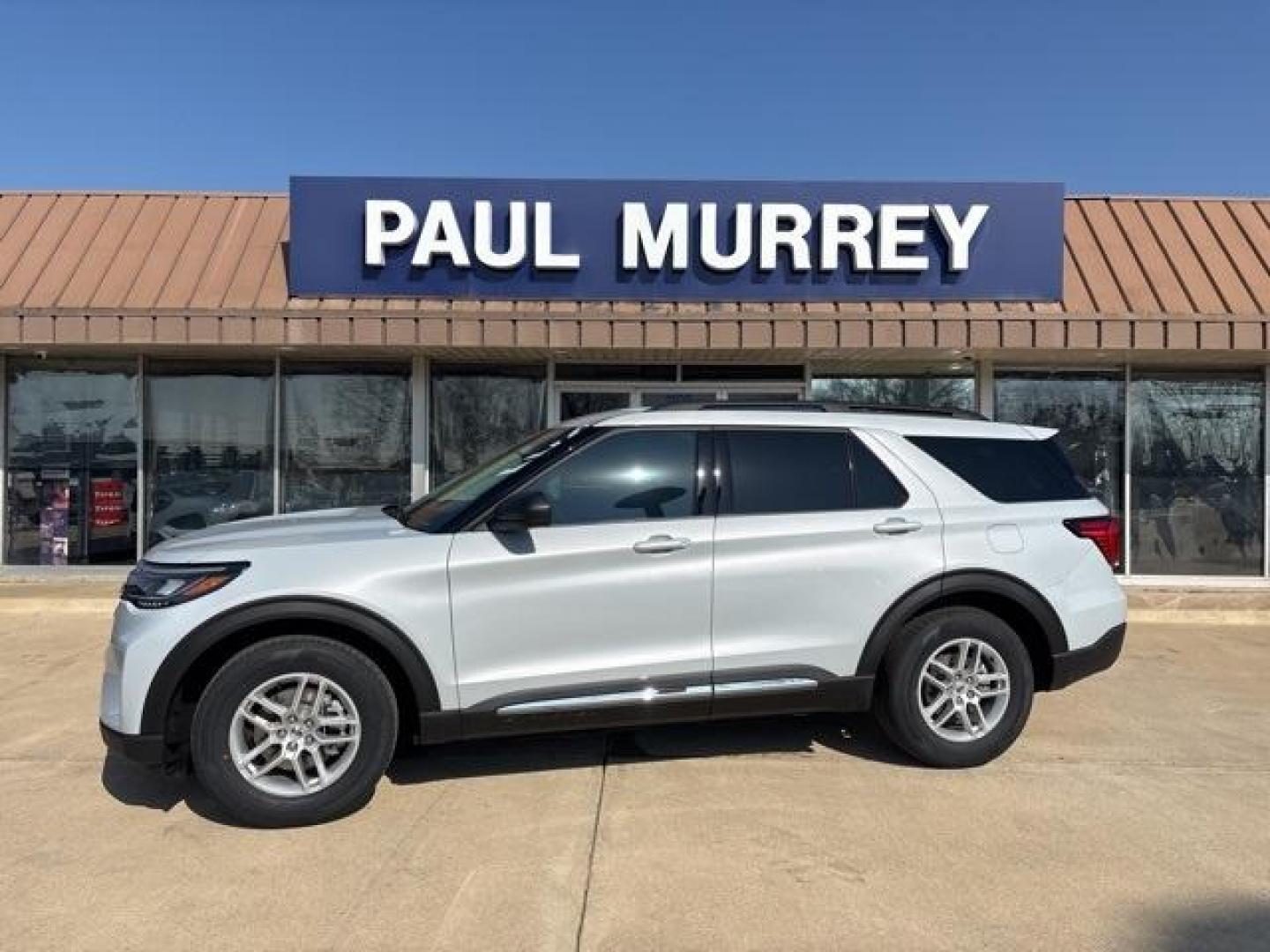 2025 Space White Metallic /Gray Ford Explorer Active (1FMUK7DH6SG) with an 2.3L EcoBoost I-4 engine, Automatic transmission, located at 1105 E Mulberry, Kaufman, TX, 75142, (972) 962-2151, 32.589550, -96.300926 - Photo#0